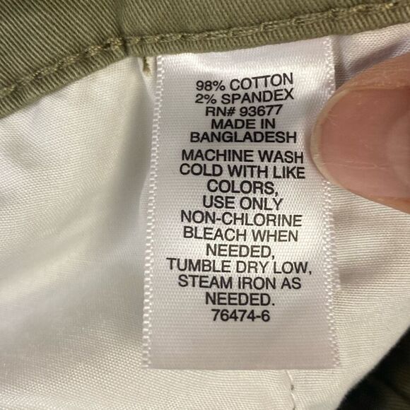 NWT Men’s Chino Board Short Green Size 42 with 8 Inch Inseam - Picture 5 of 6